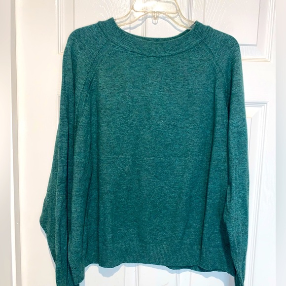 A New Day thin soft green sweater. Size XXL - Picture 2 of 4